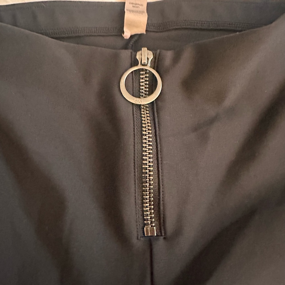 Alo yoga black leggings - Picture 5 of 6